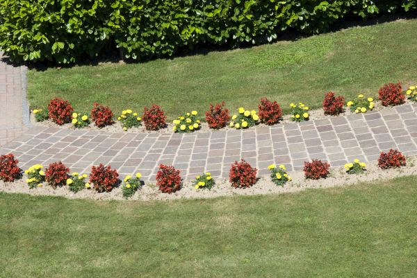 Cost of Garden Paving in Powell